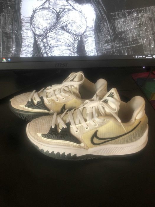 баскетбольні кросівки Nike Kyrie Low 4
