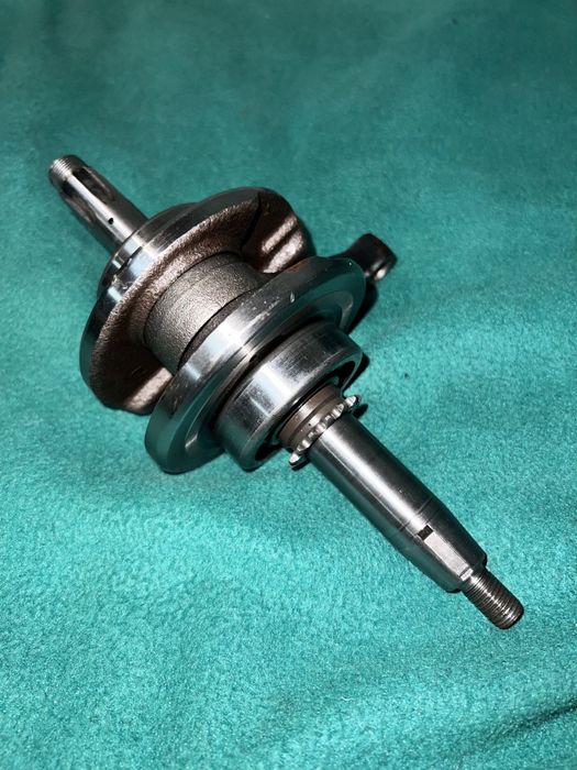 Колінчатий вал на альфу