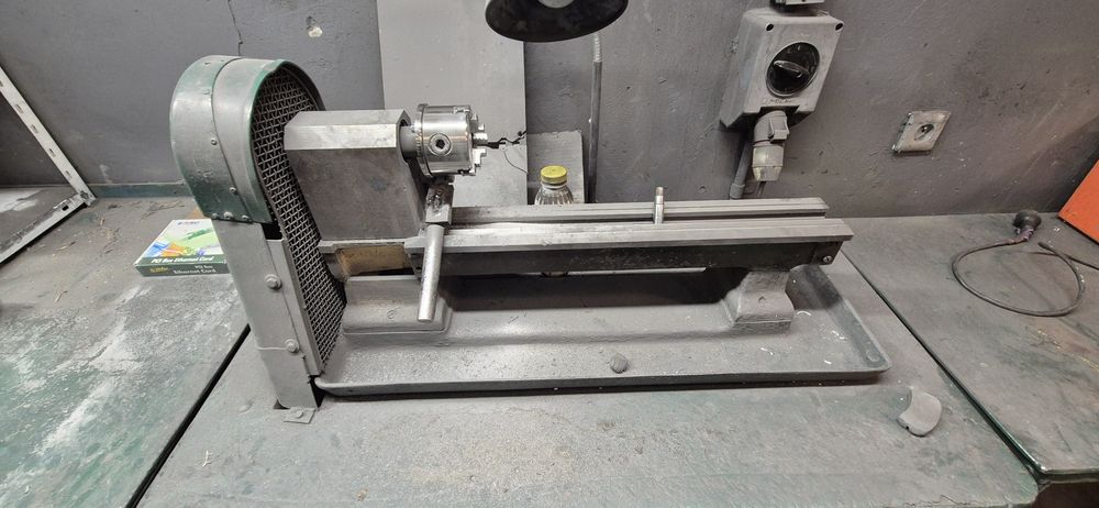 Mała tokarka sprawna