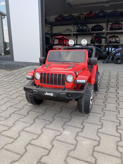 Auto na akumulator Jeep Wrangler Rubicon 4x200 Watt 24V Pilot MP3 Kluczyki Czerwony