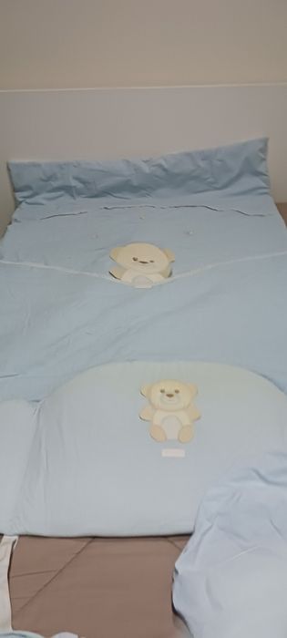 Conjunto de cama bebe e alcofa
