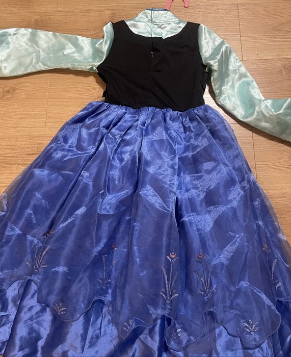 Piekny strój Anna Kraina Lodu Disney Store r.128