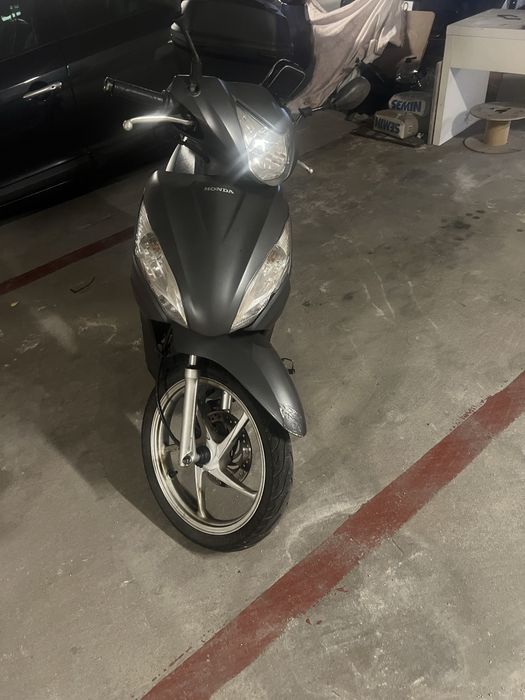 Honda vision 2013
