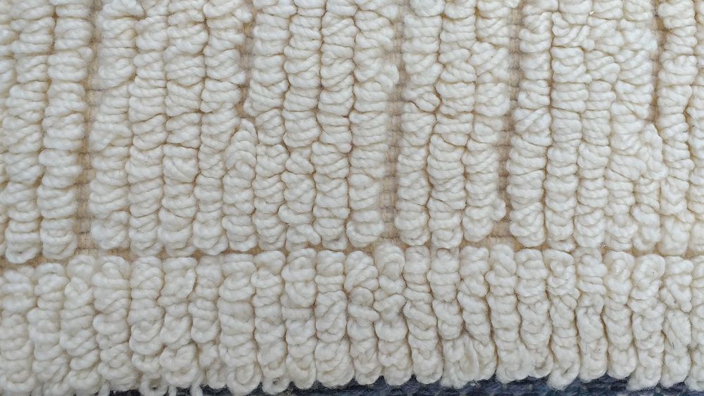 Carpete de boa qualidade medida 1,90x1,25