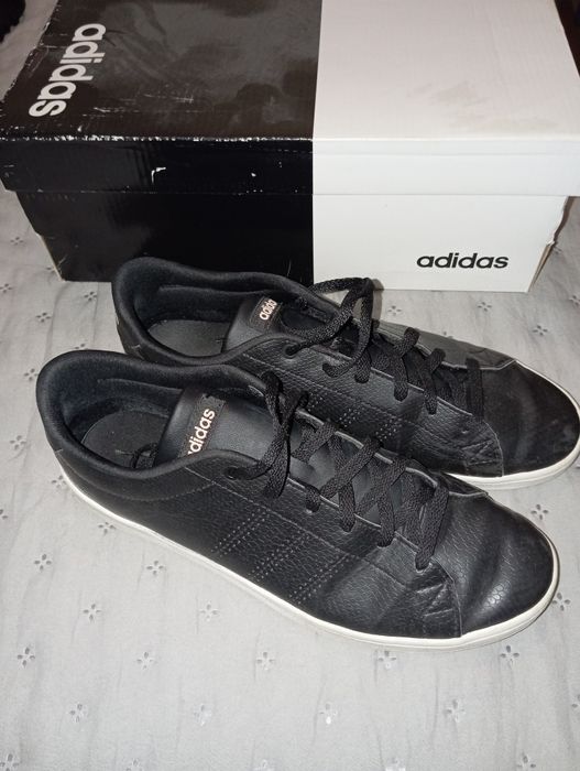 Adidasy czarne rozmiar 40