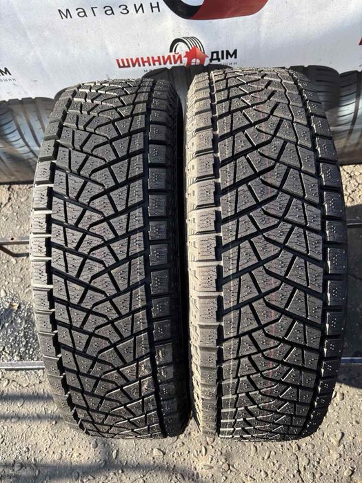 Шини нові 235/65 R18 пара Bridgestone зима нові