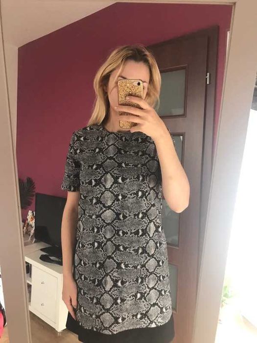 Sukienka damska rozmiar M firmy Zara.