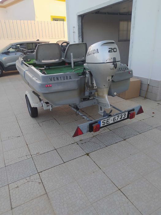 Embarcação de recreio e pesca desportiva