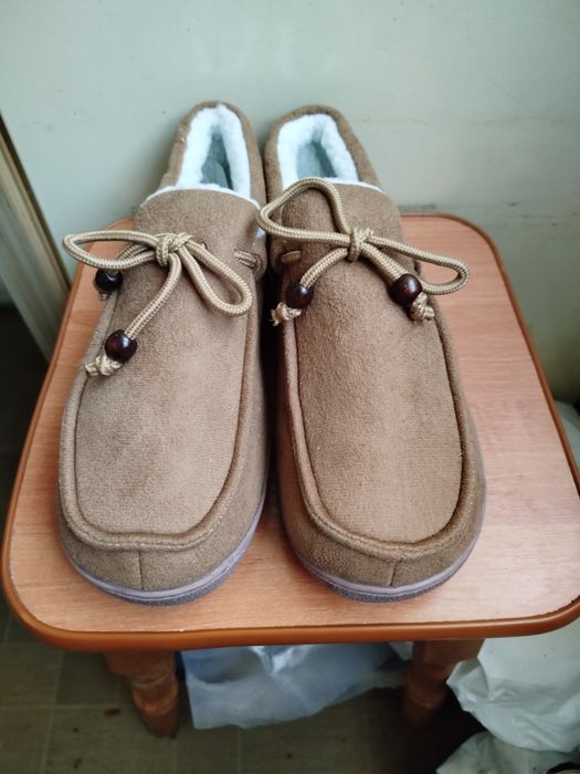 Продам мужские шлепки