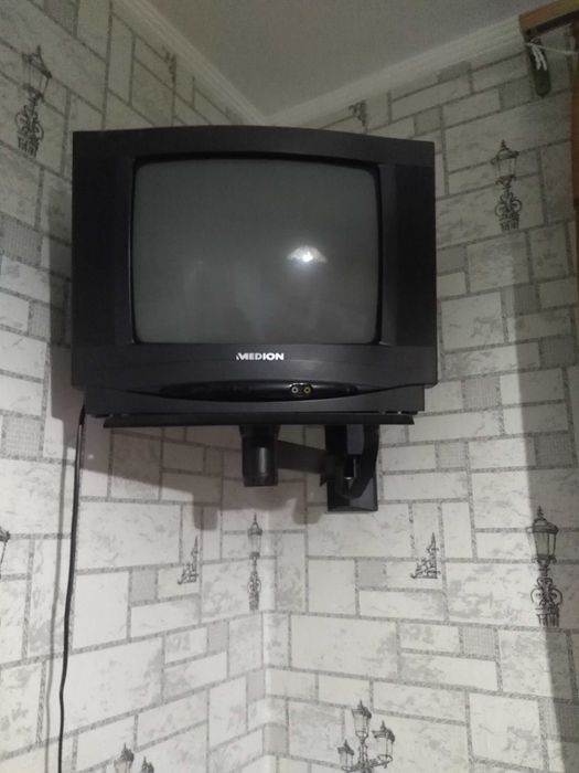 Продам телевізор MEDION