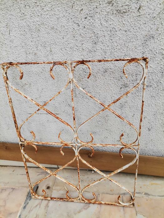 Vendo grade metálica