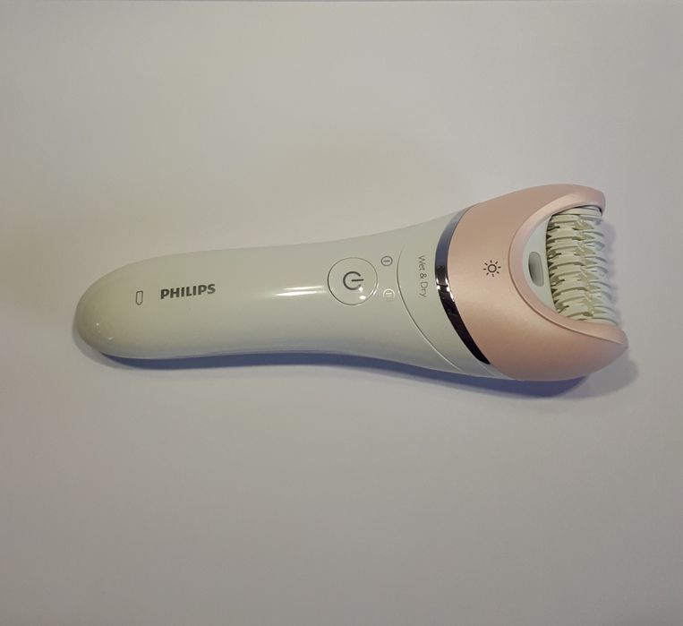 Епілятор жіночий PHILIPS ! майже новий !