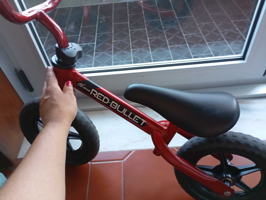 Vendo bicicleta de equilíbrio