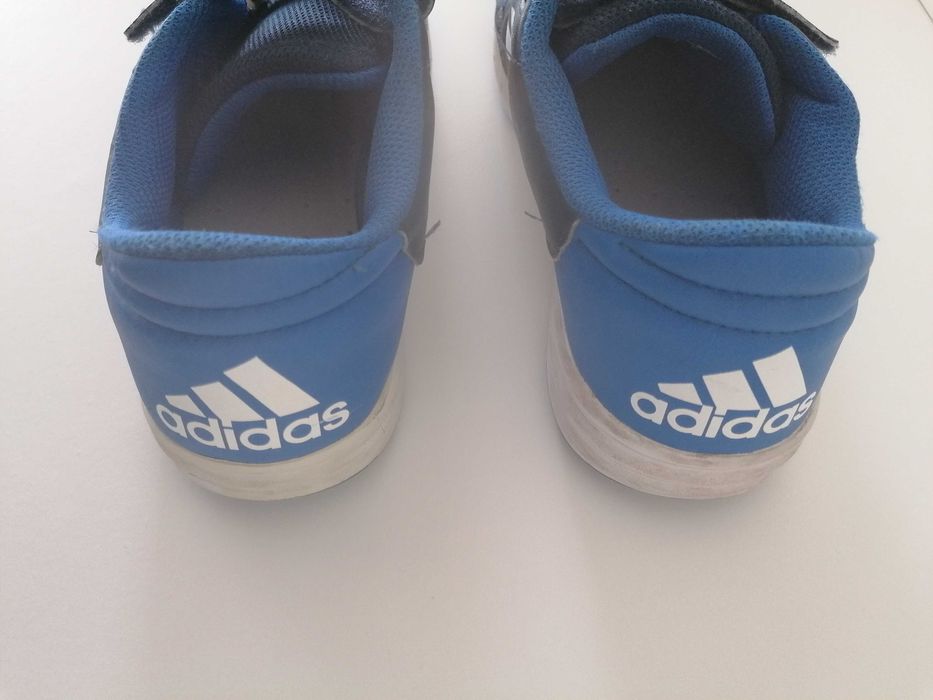 Ténis adidas tamanho 38