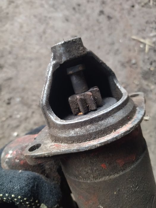 Продам стартер пускача юмз