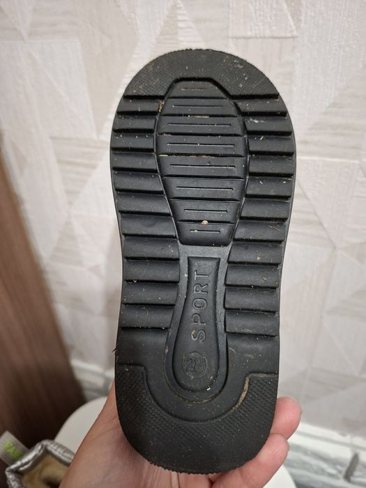 Дитяче    взуття