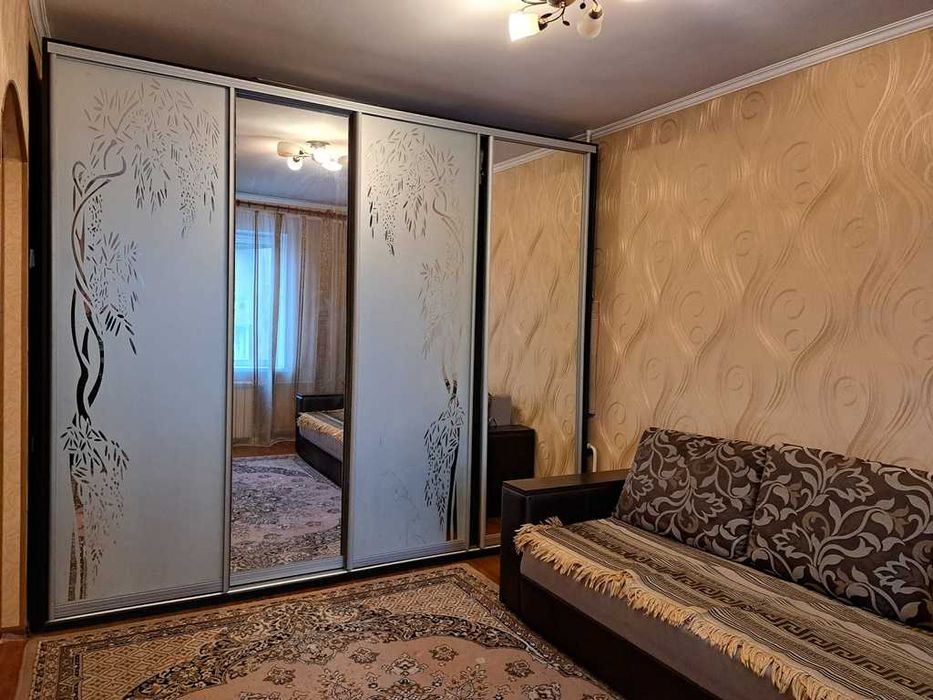 Сдам в оренду 1-кімнатну, Кибальчича, 21, Воскресенка, ринок Троєщина