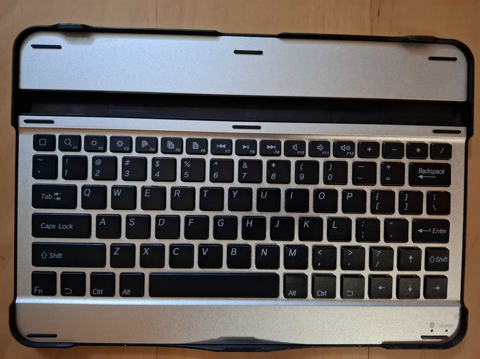 Samsung Galaxy Tab 10.1 Keyboard64170343220227120