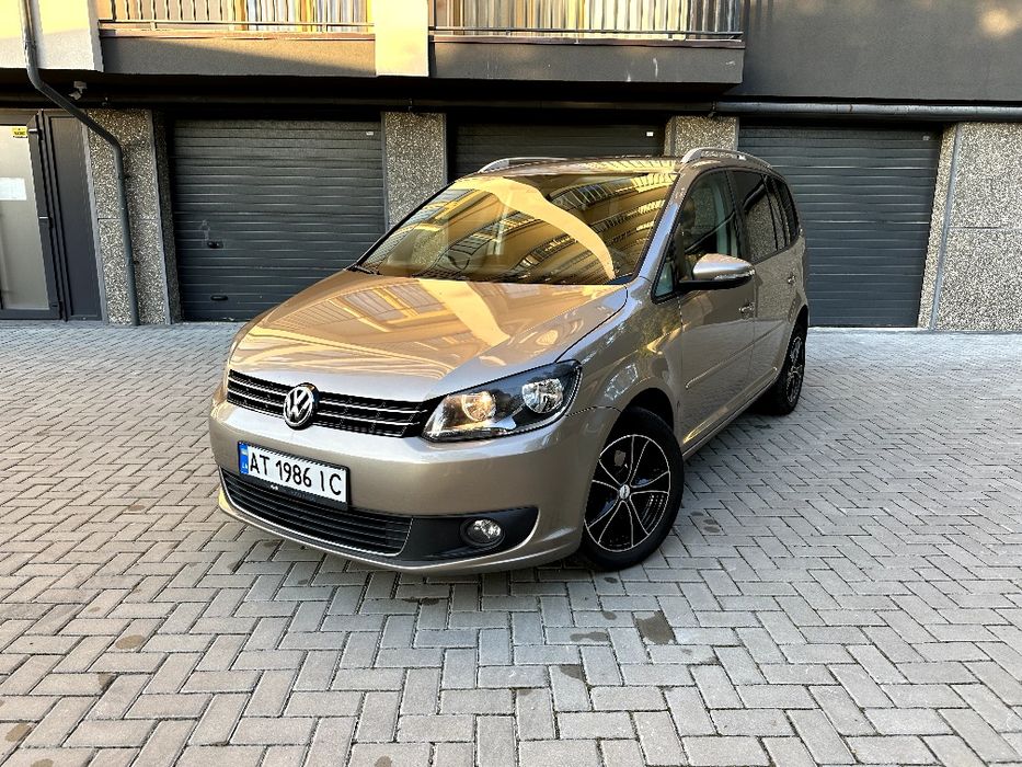 VW Touran 2013 автомат