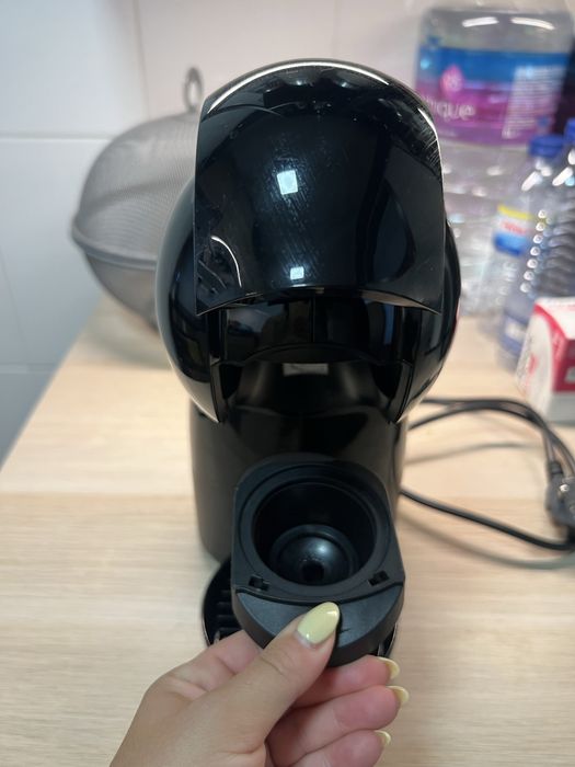 Maquina de cafe dolce gusto