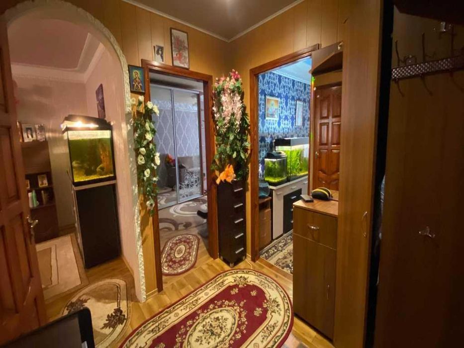 Продам 3к квартиру на Половках з ремонтом 61 кв/м на 2-му поверсі