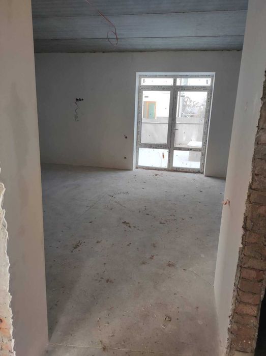 Продається двоповерховий таунхаус на Старому місті 3997