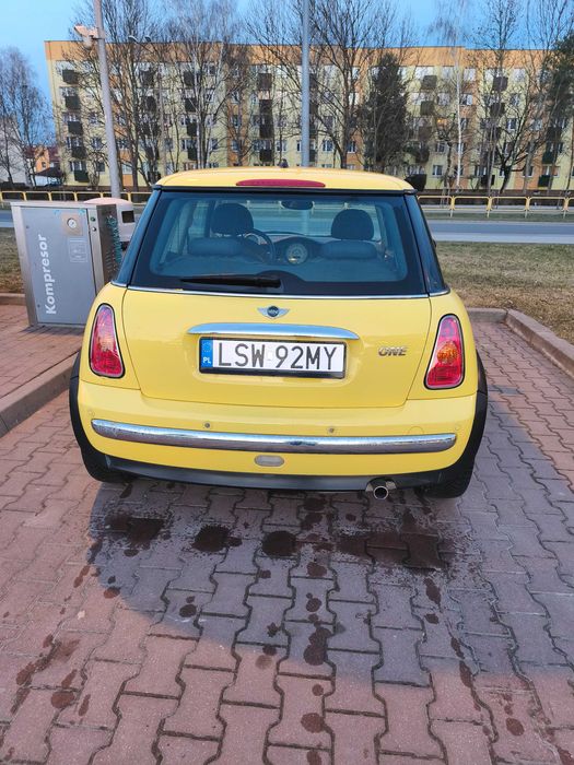Samochód mini one