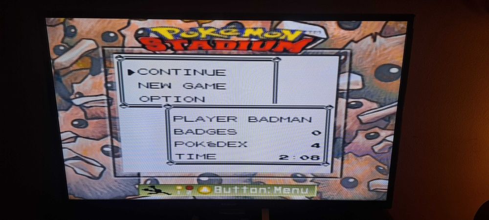 Pokémon Stadium (N64 PAL) + Transfer Pak + Pokémon Yellow + Manuais (Internacional & Português)