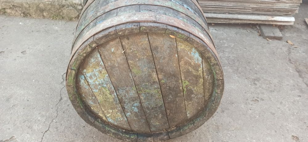 Дубовая бочка на 150 литров