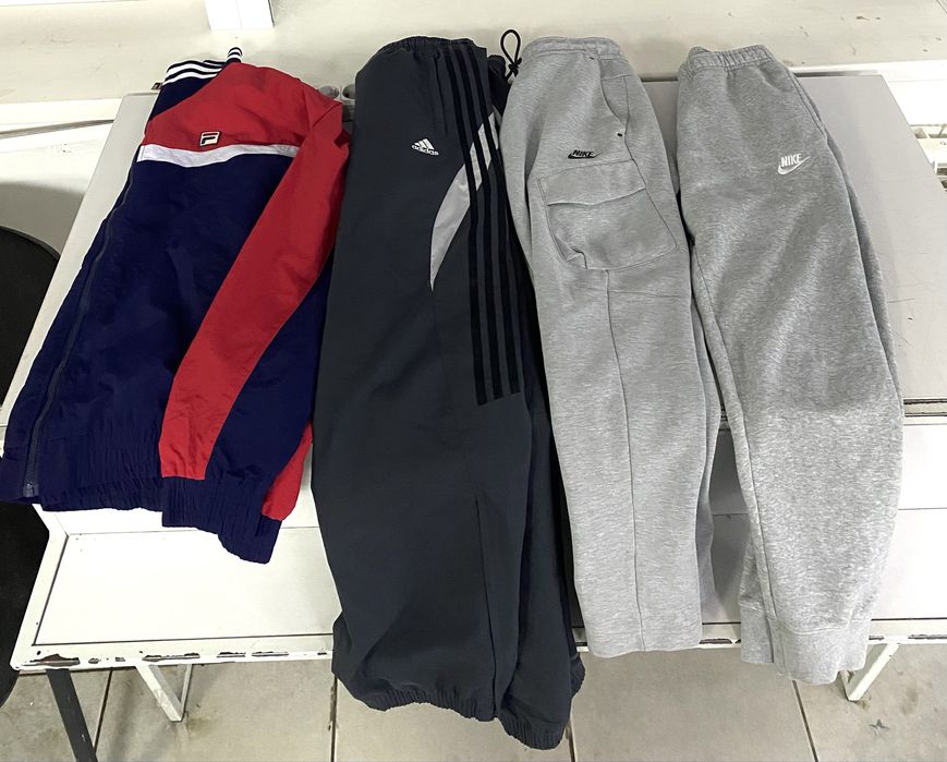 Спортивный костюм адидас реп харик adidas tnf пуховик the north face