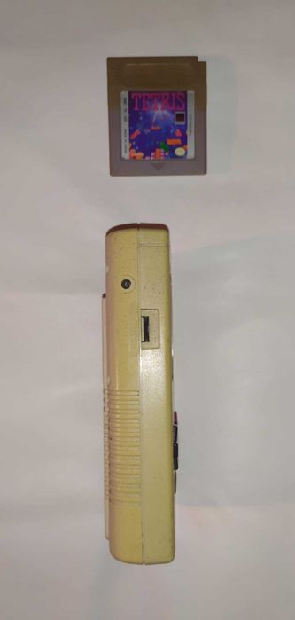 Konsola przenośna Nintendo Gameboy uszk. + Tetris Giant Retro zestaw