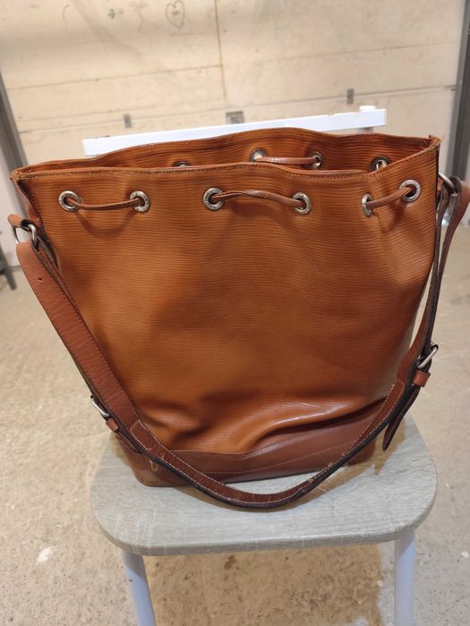 Louis Vuitton Noé Vintage – Couro Epi (1989) – Autêntica