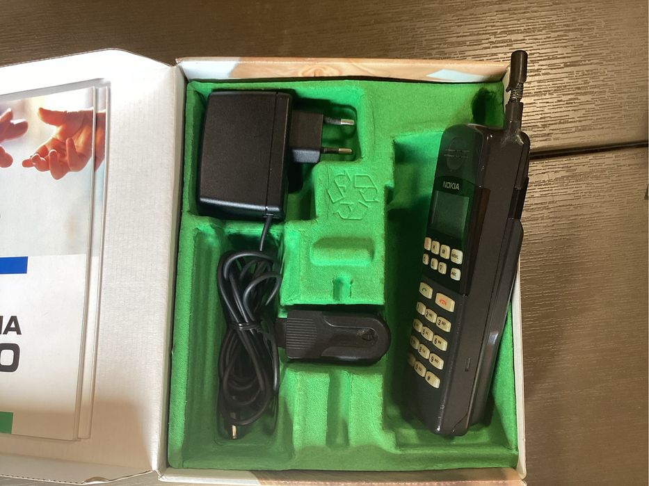 Телефон Nokia 440