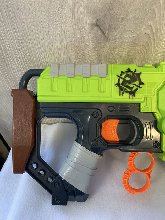 Nerf Zombie Strike ZStrike Doominator