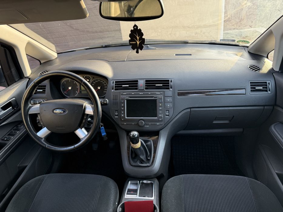Ford C-Max авторозборка Запчастини