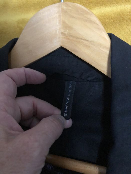 Gabardine preta nafnaf