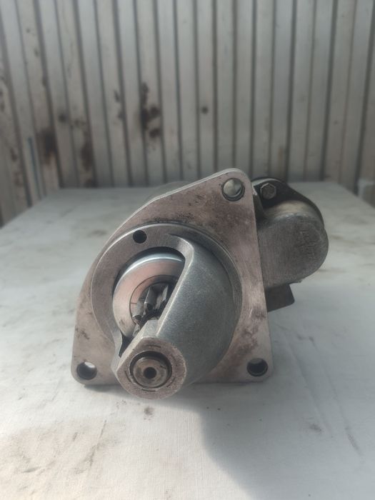 Стартер ВАЗ 2110...