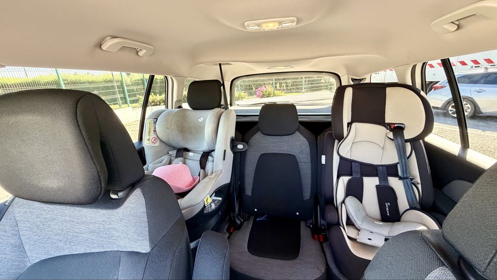 Citroën C4 Grand SpaceTourer 1.6 HDi (7 Lugares) — Caixa Automática