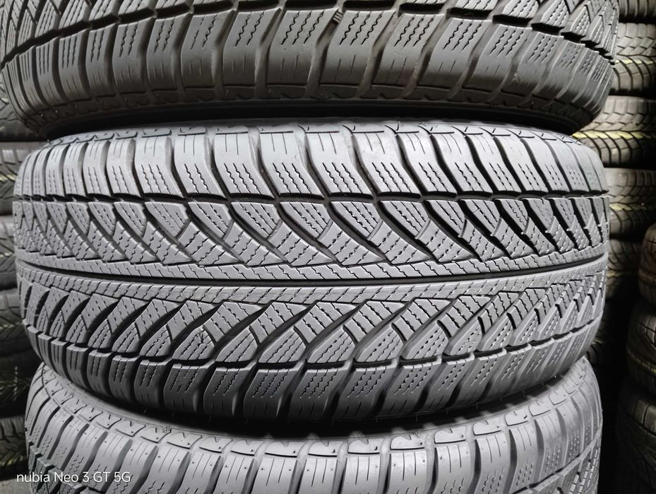 Шини бу 225/55 R17 Goodyear UltraGrip Performance Комплект Пара Зима