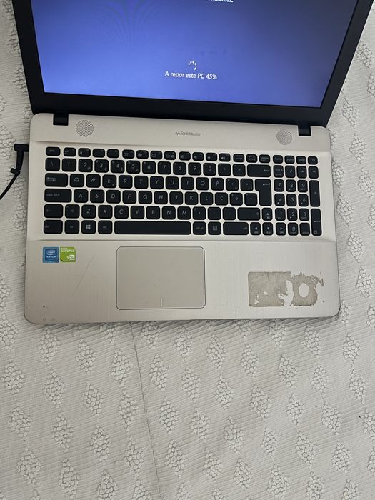 computador portatil Asus