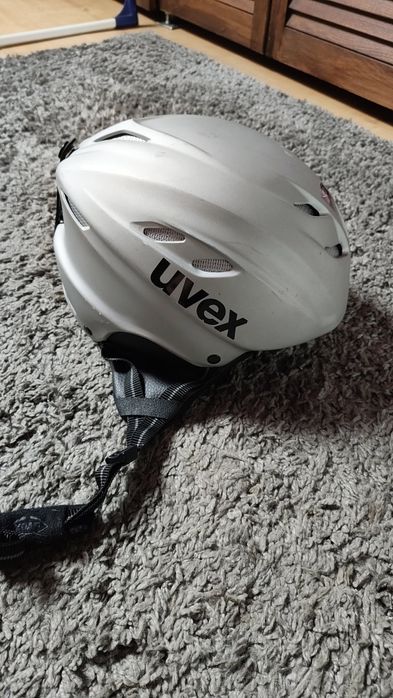 Kask narciarski uvex