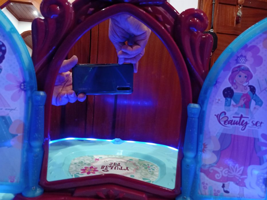 Brinquedos penteadeira toucador criança menina casa quarto apartamento