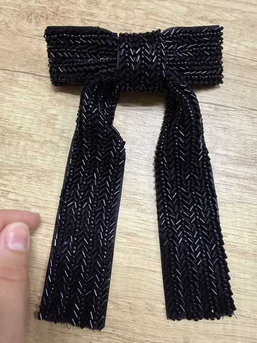 Заколка-автомат вишита бісером бант