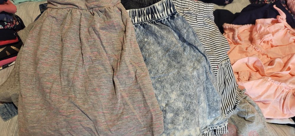 Sukienka na szelkach cienki miękki jeans 9-12 m