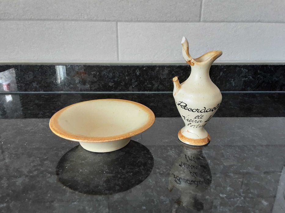 Pequeno "Lavatório" com Prato - Recordação de Vieira de Leiria