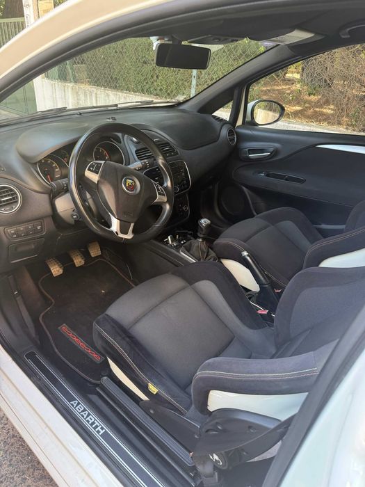 Abarth Punto EVO 2013