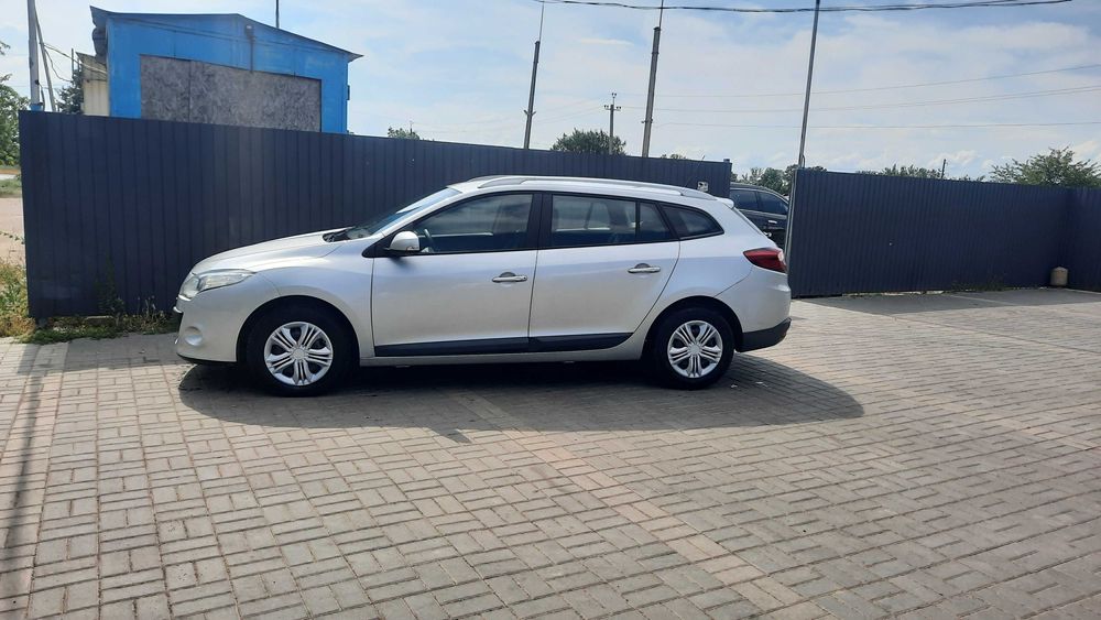 Рено Меган Renault Megane