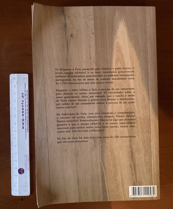 Livro “Guia de restaurantes”