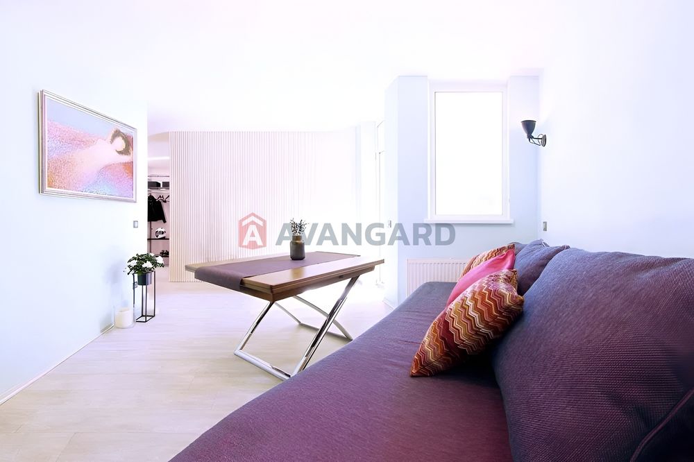 Продаж квартири з дизайнерським ремонтом у ЖК “4 Сезони” біля метро