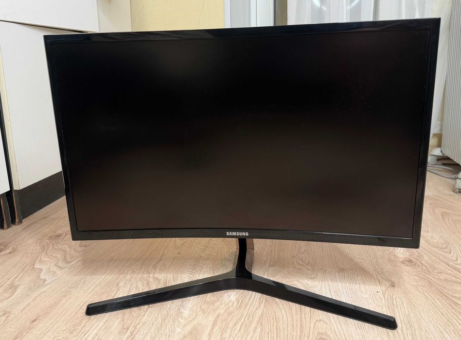 Монітор 24" Samsung C24RG50FQI Odyssey 144Hz